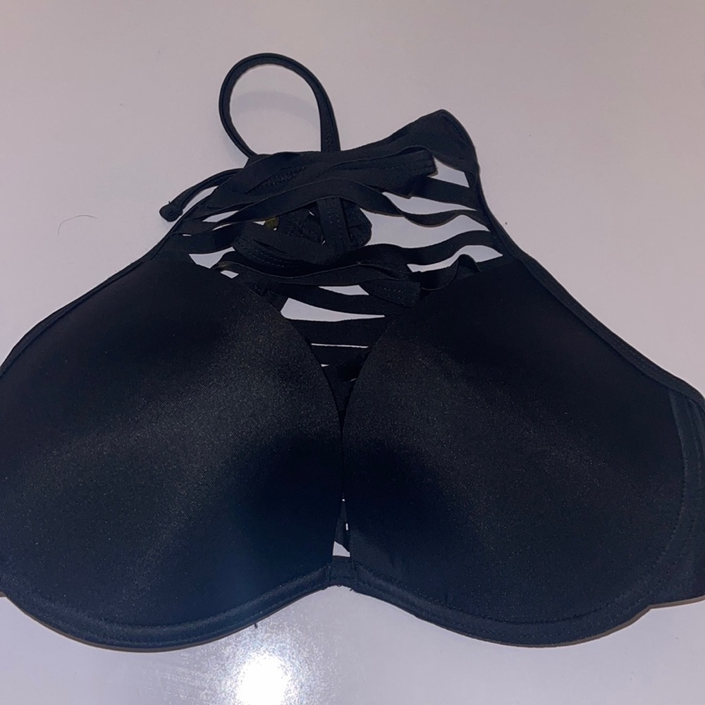Bathing suit top